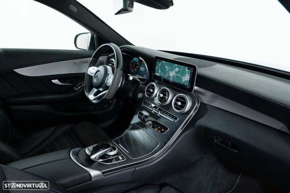 Mercedes-Benz C 300 e AMG Line - 37