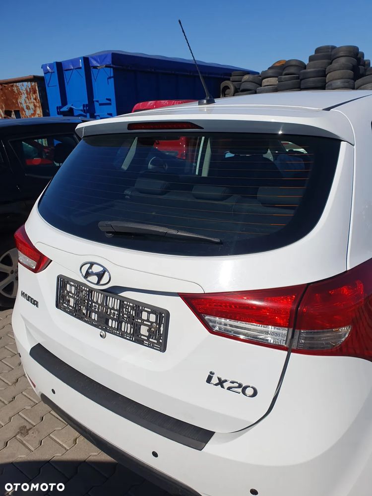 HYUNDAI IX20 KLAPA BAGAŻNIKA 7F - 3