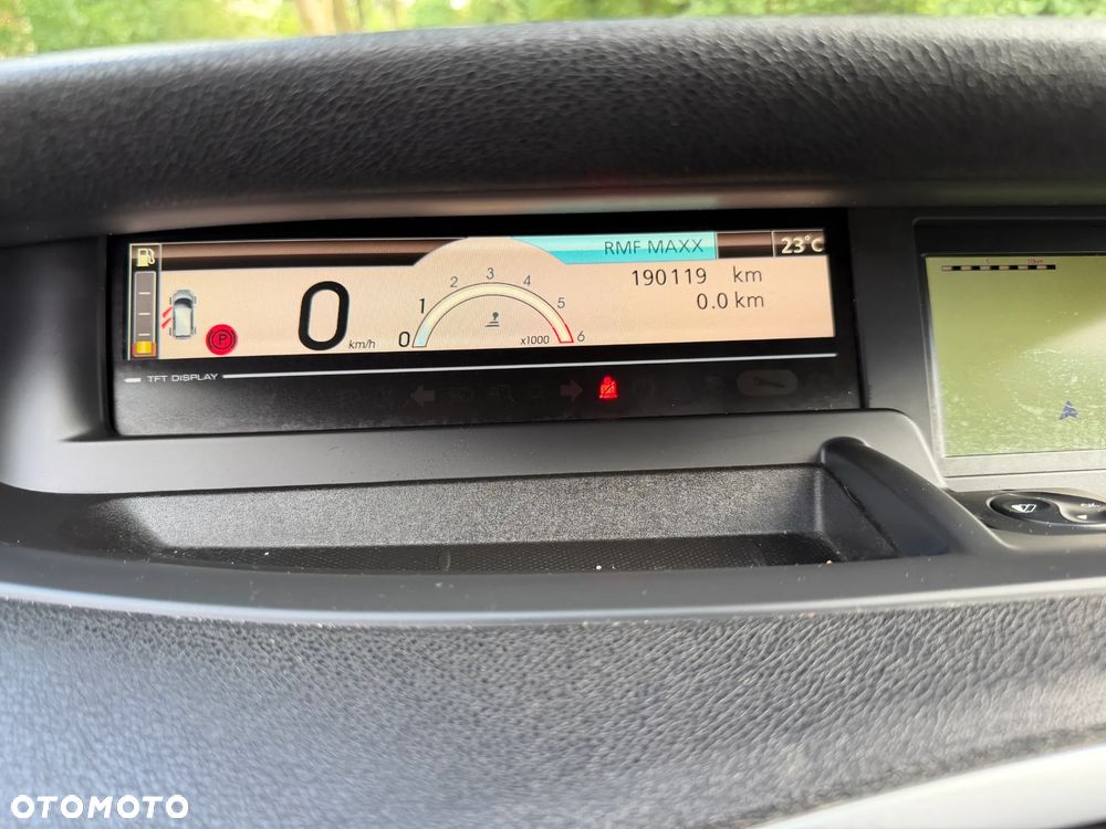 Renault Scenic 1.9 dCi Confort Privilege - 20
