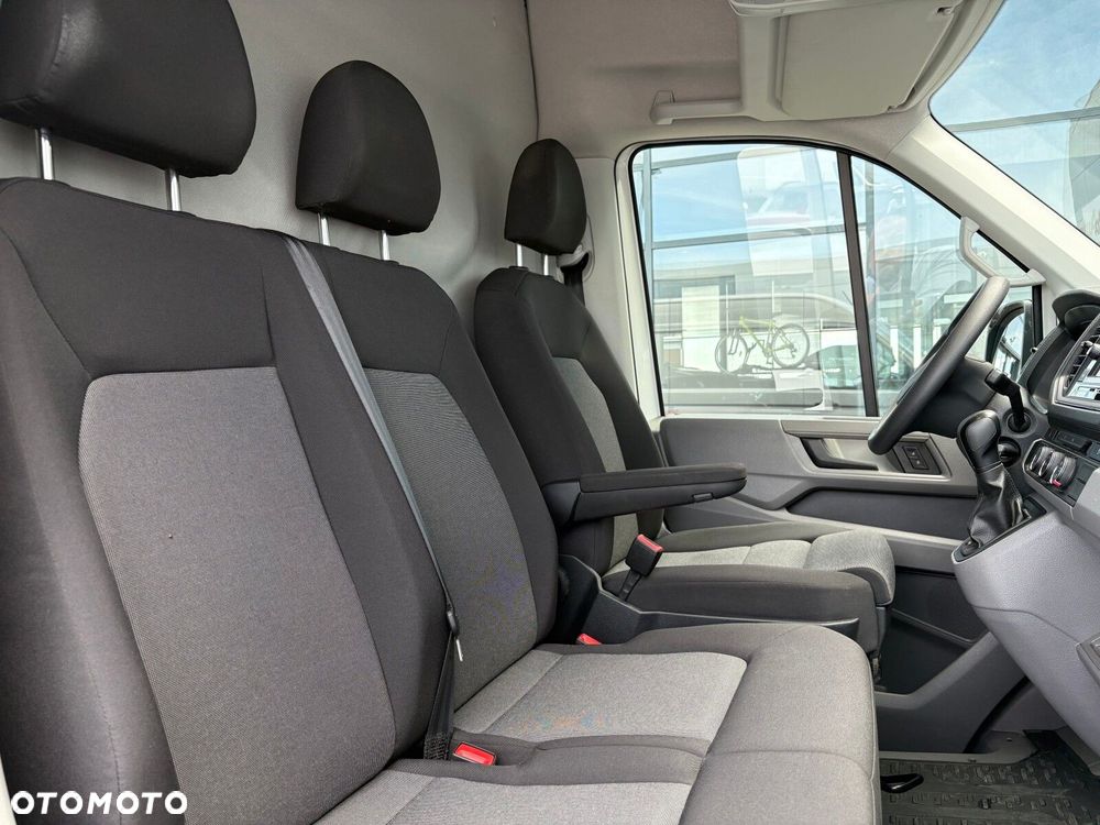 Volkswagen Crafter - 11