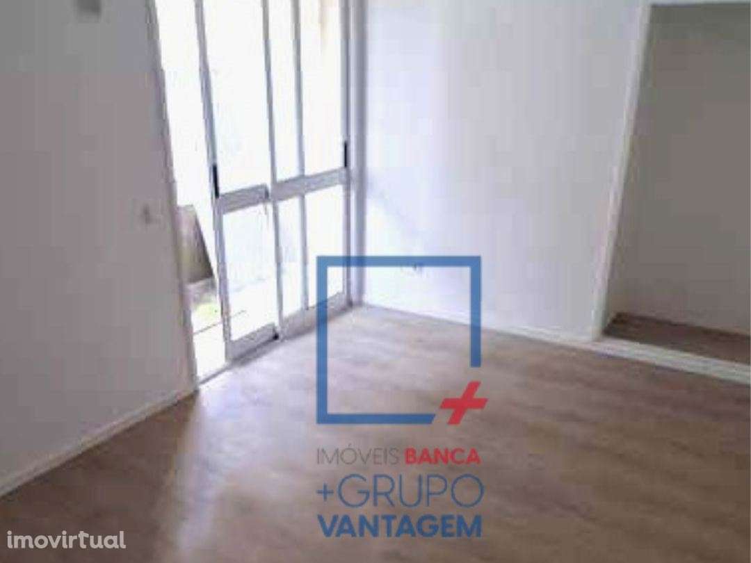 T3 Renovado com Garagem em Baguim| 265.000,00€ - Grande imagem: 4/15