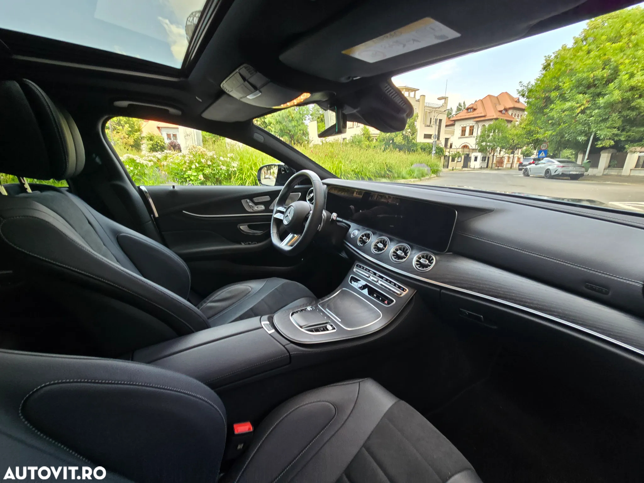 Mercedes-Benz CLS 400 d 4Matic 9G-TRONIC AMG Line - 11