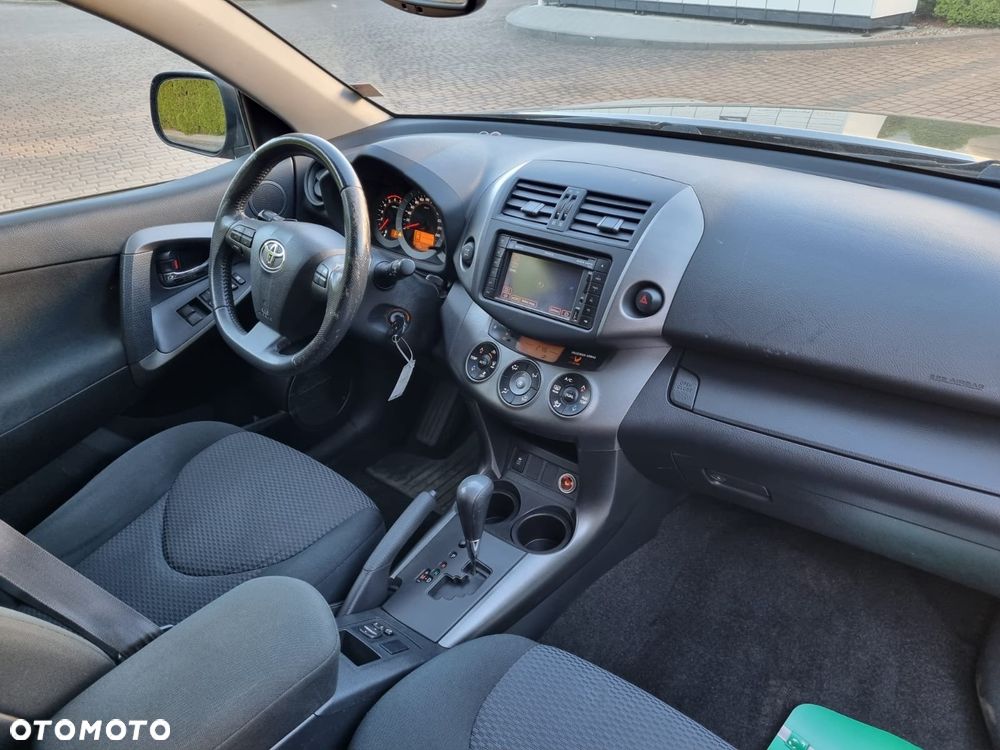 Toyota RAV4 2.2 D-4D 4x4 Automatik Edition S - 16