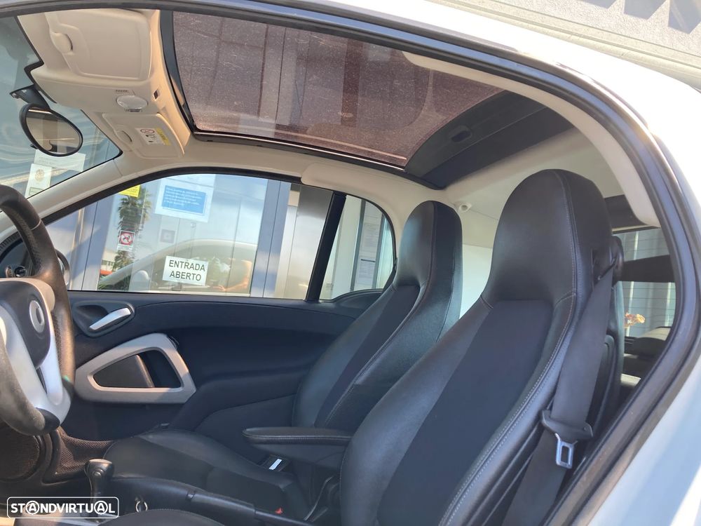 Smart ForTwo Coupé 0.8 cdi Passion 54 Softouch - 12