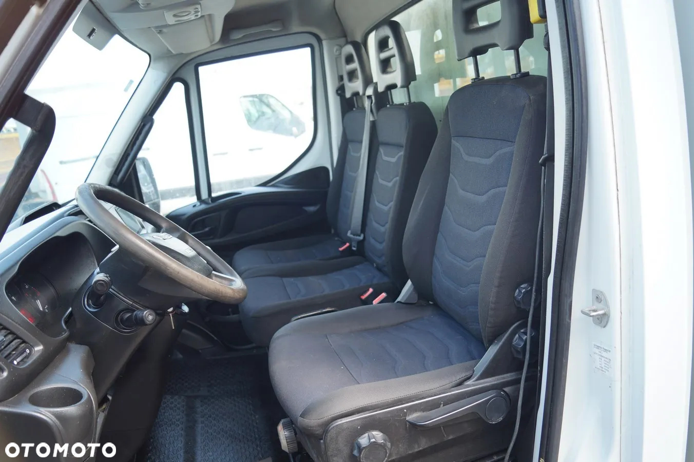 Iveco Daily - 33