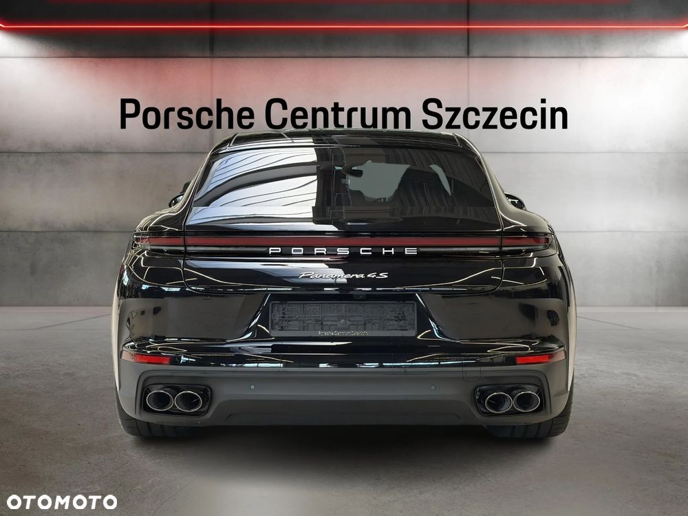 Porsche Panamera 4S E-Hybrid PHEV - 4