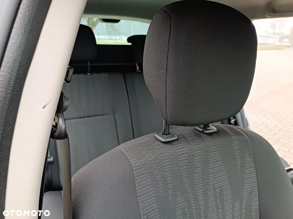 Dacia Duster 1.6 Laureate 4x4 - 3