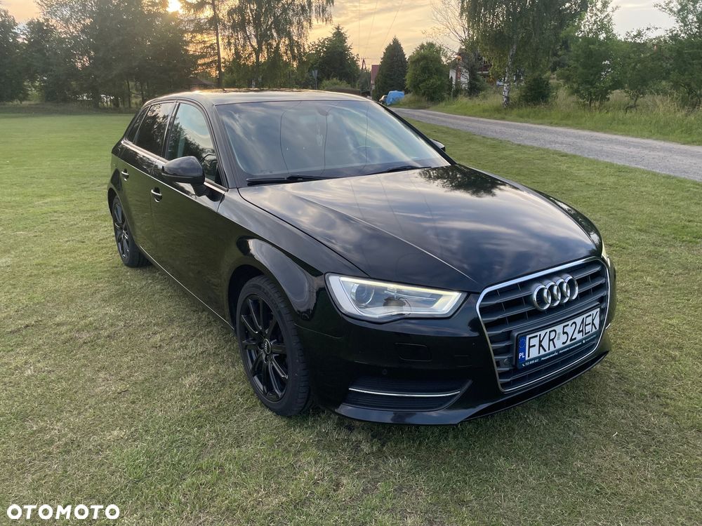 Audi A3 Sportback 2.0 TDI - 4