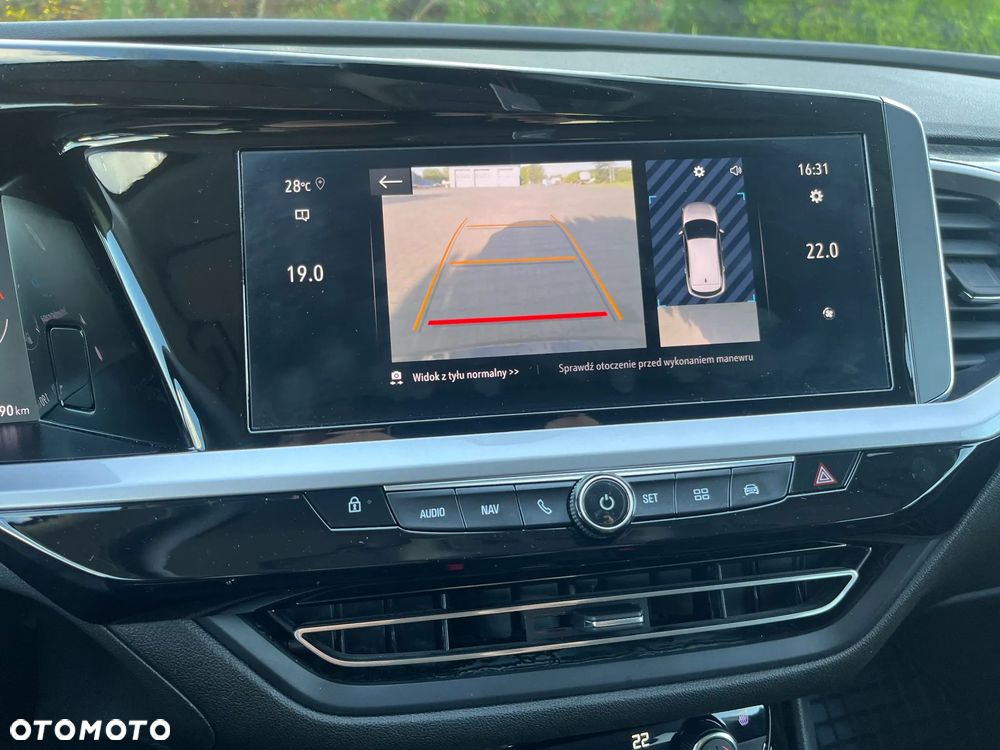 Opel Grandland X - 12