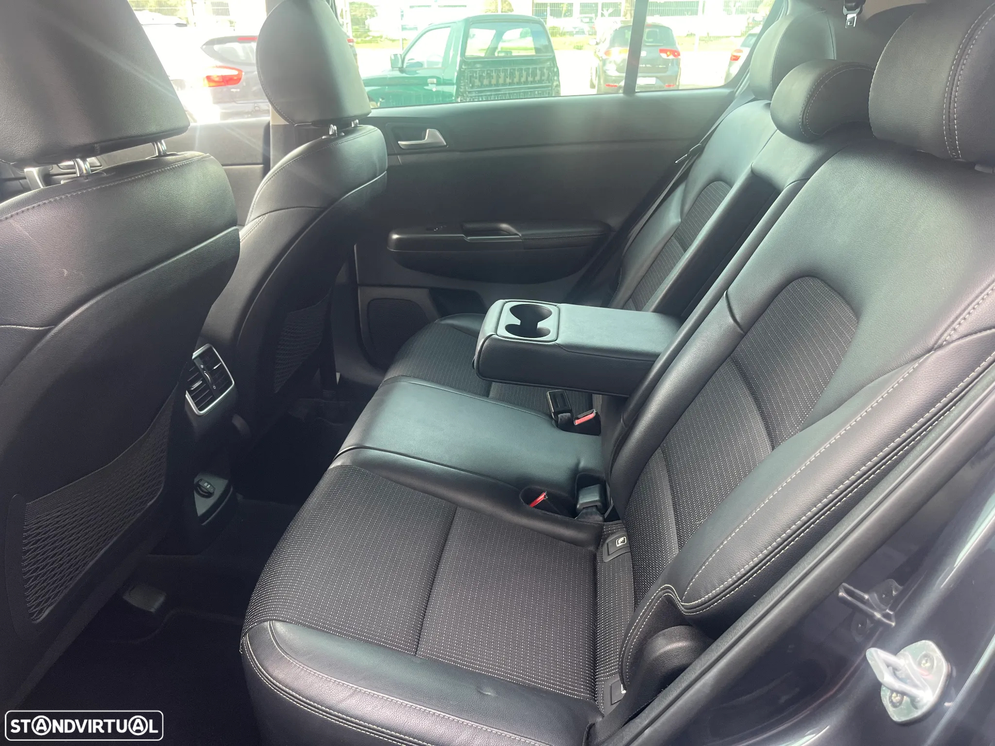 Kia Sportage 1.6 CRDI ISG SX - 29