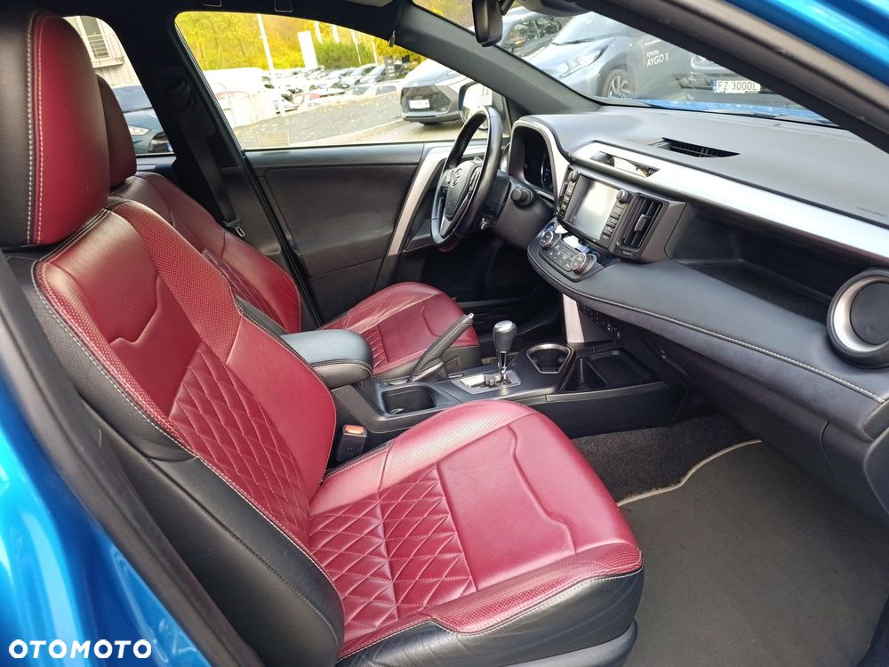 Toyota RAV4 Hybrid Prestige 4x4 - 10