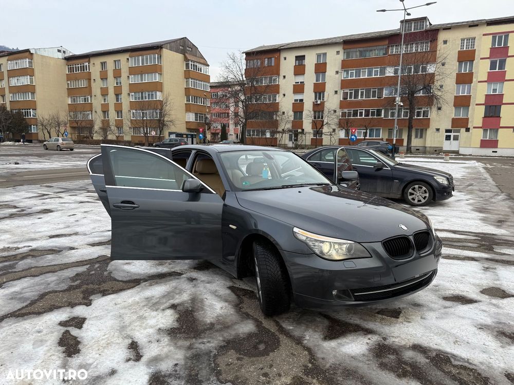 BMW Seria 5 520d - 2
