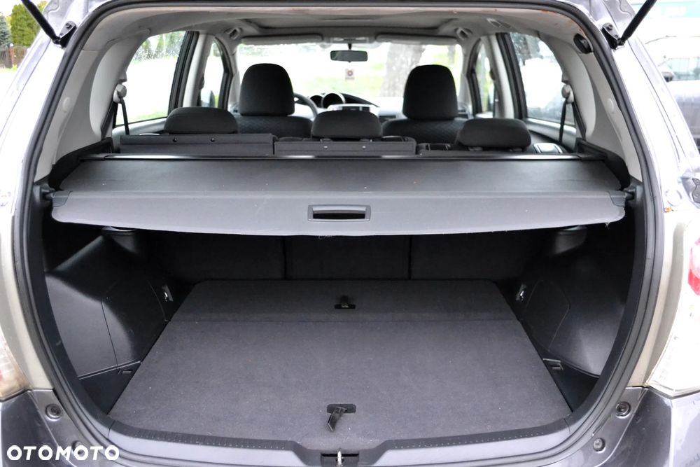 Toyota Verso 2.0 D-4D - 12