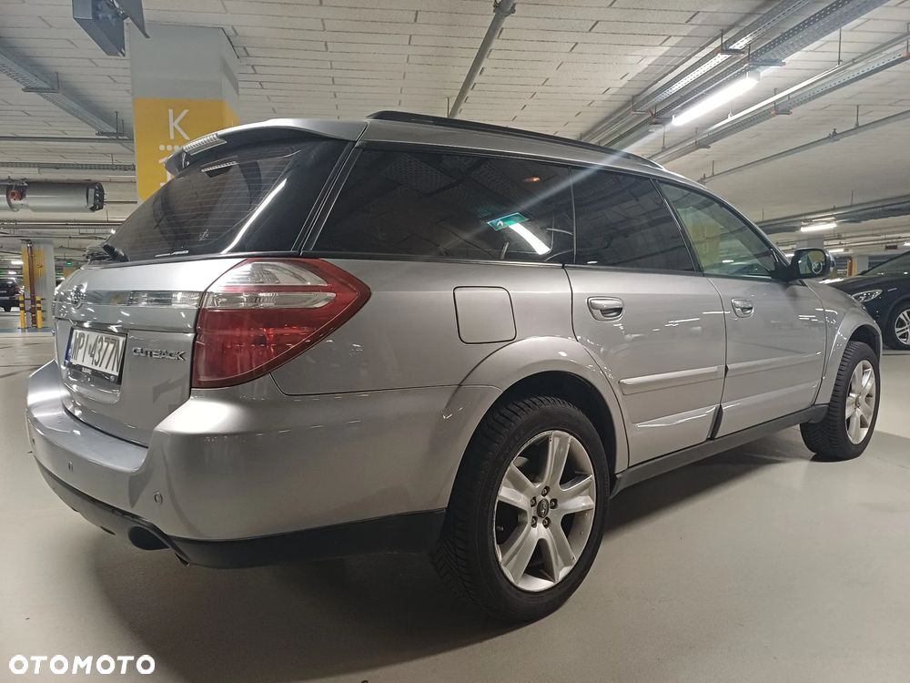 Subaru Outback - 6