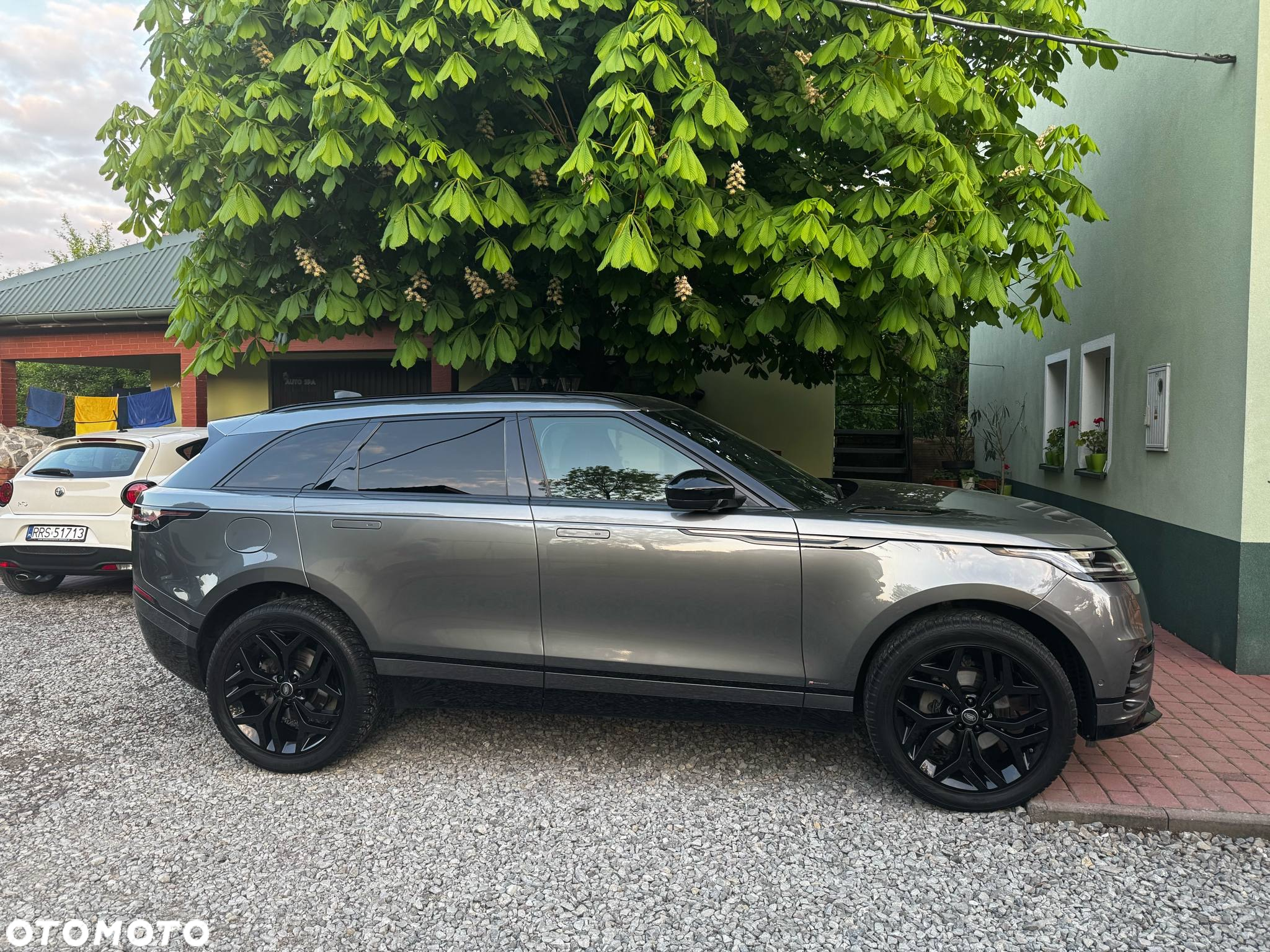 Land Rover Range Rover Velar 2.0 SD4 R-Dynamic SE - 4