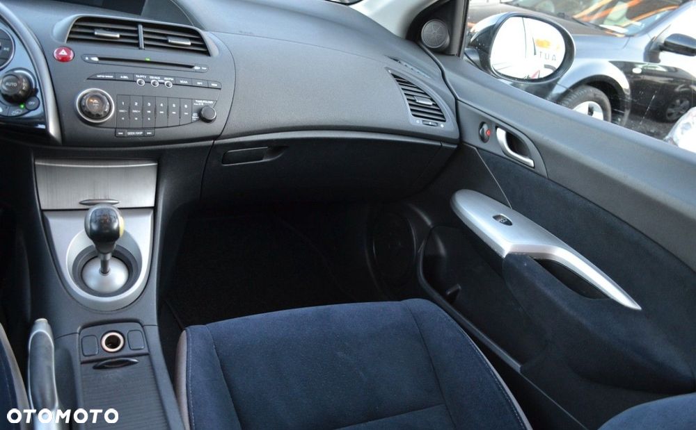 Honda Civic 1.8i-VTEC Sport - 30