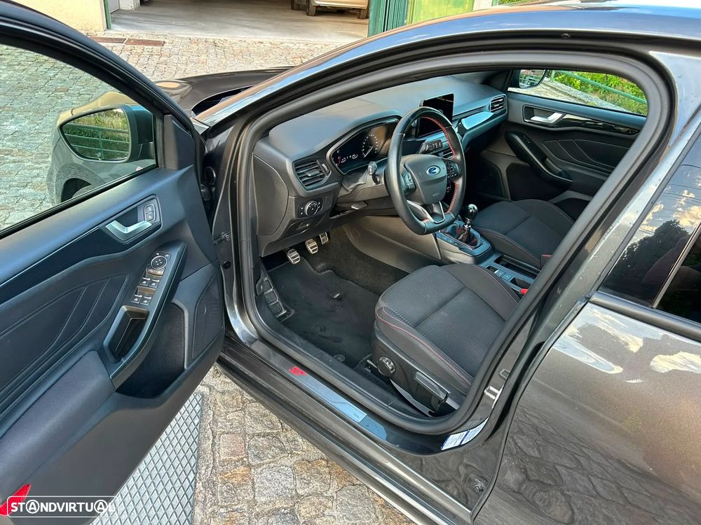 Ford Focus 1.5 EcoBoost Vignale - 12