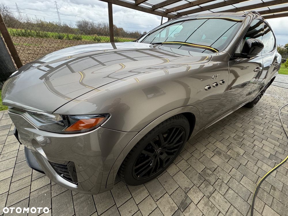 Maserati Levante Q4 GranSport - 10