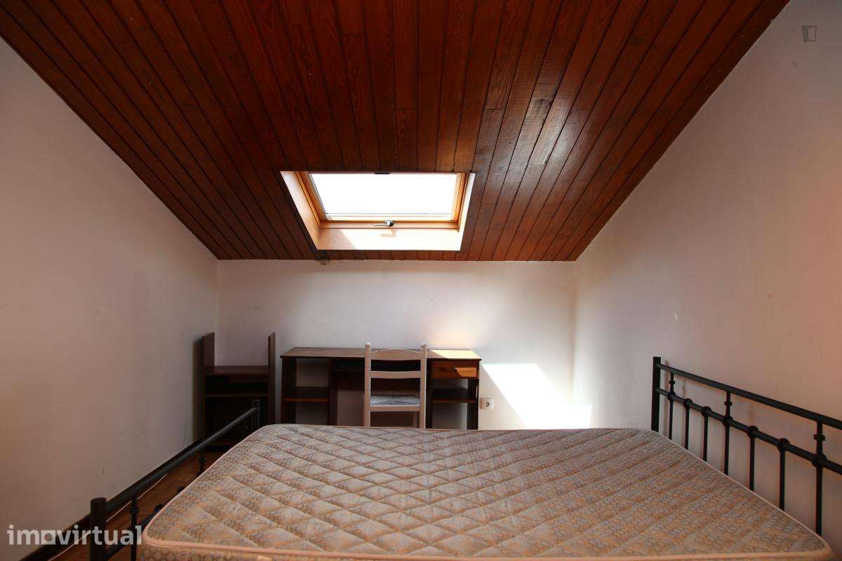 Quarto - localizado em Olivais Coimbra - Grande imagem: 5/42