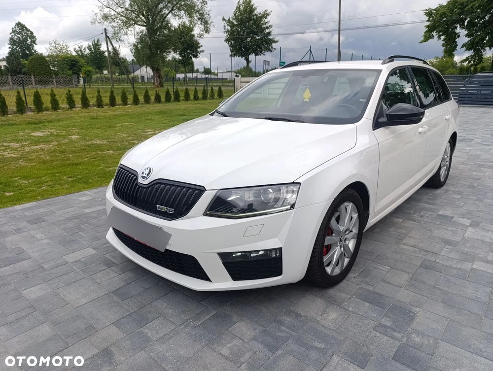Skoda Octavia 2.0 TDI DSG RS - 1