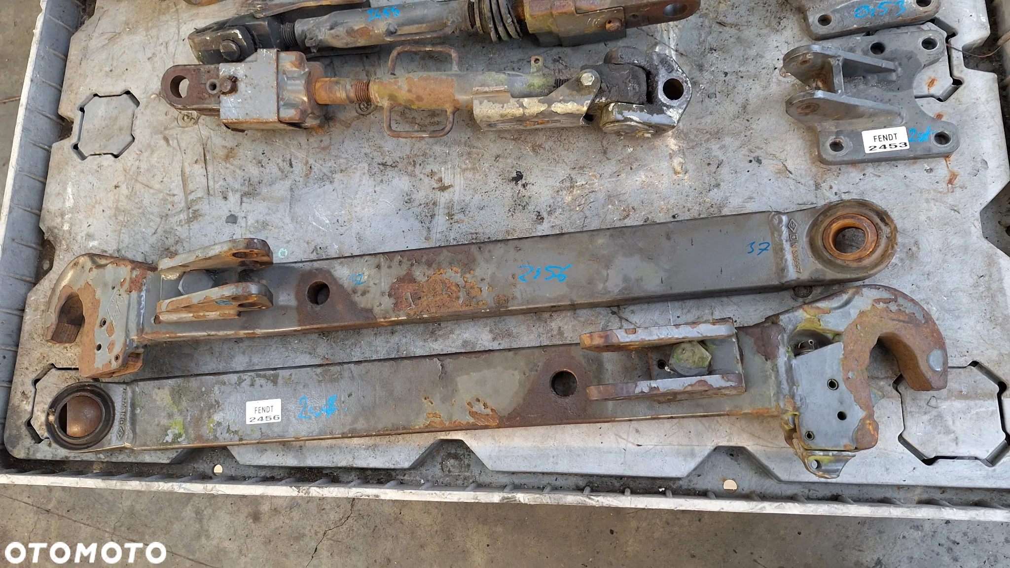 Fendt vario  820 716 724 722  Vario wieszak odciag stabilizator ramie dolne - 29