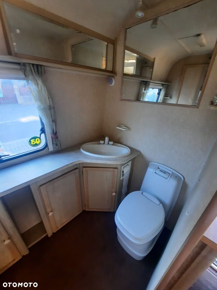 Elddis Knightsbriddge - 5