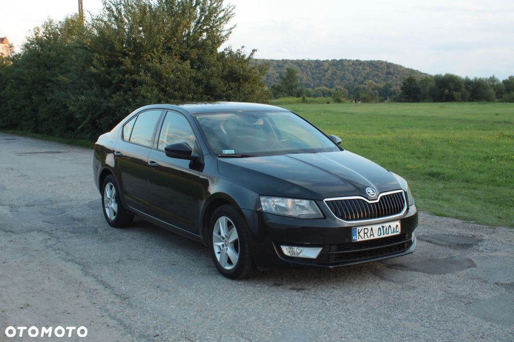 Skoda Octavia 1.6 TDI Ambition - 2