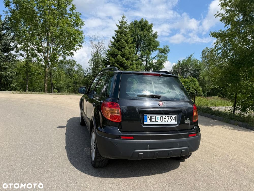 Fiat Sedici 1.6 16V 4x4 Dynamic - 2