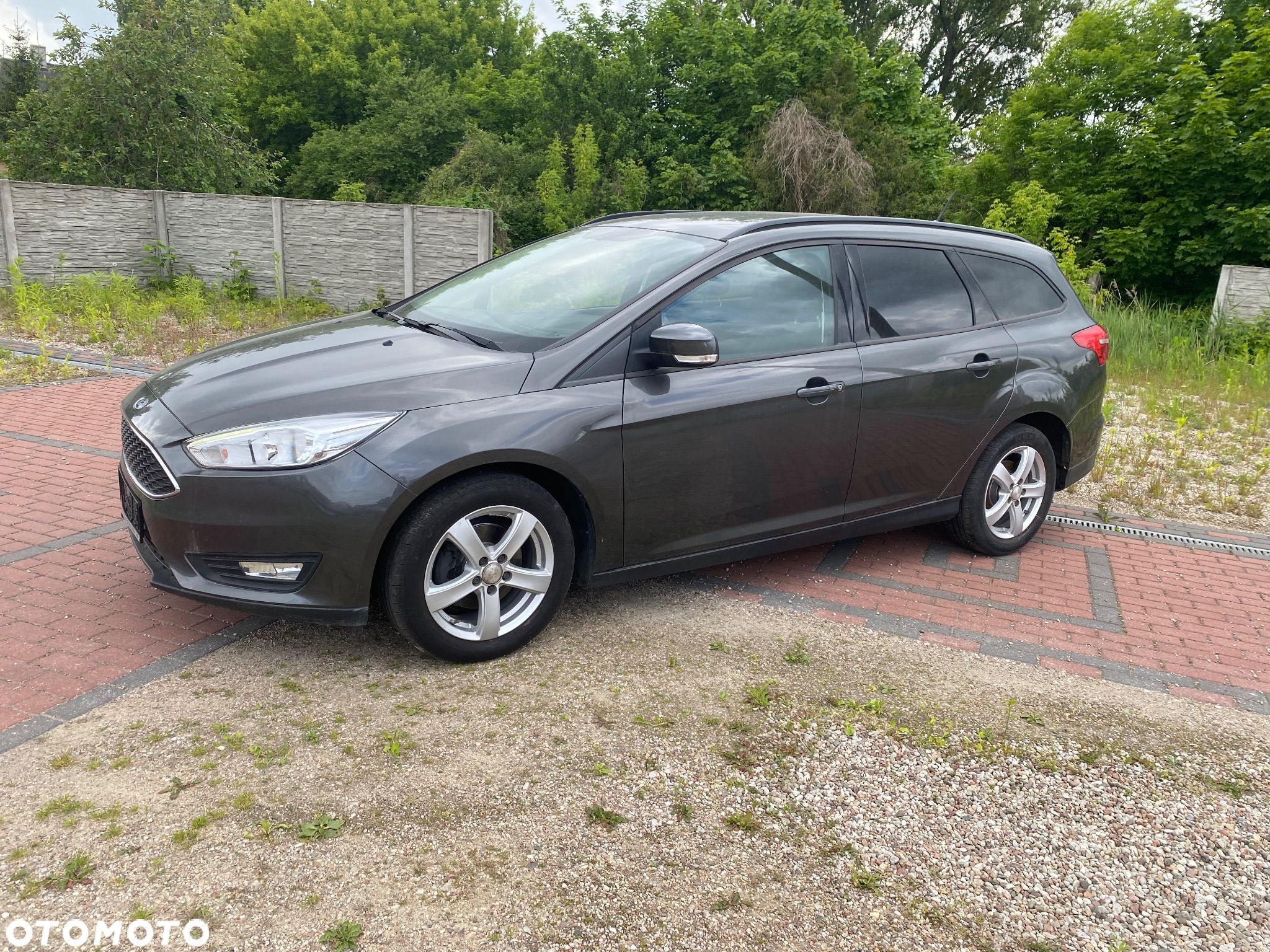 Ford Focus 1.0 EcoBoost Trend ASS - 1