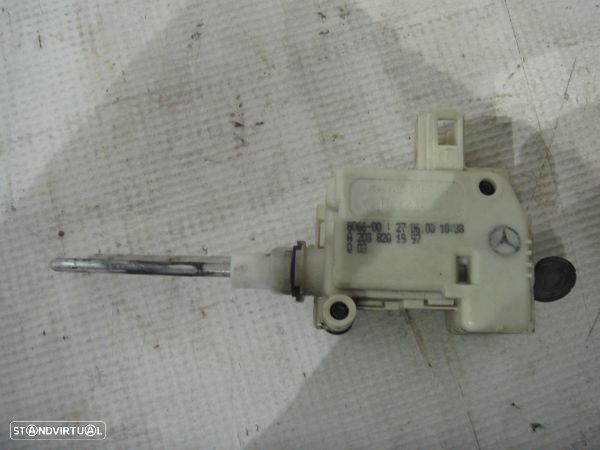 Motor Bloqueio Central Da Tampa De Combustível Mercedes-Benz C-Class T - 1