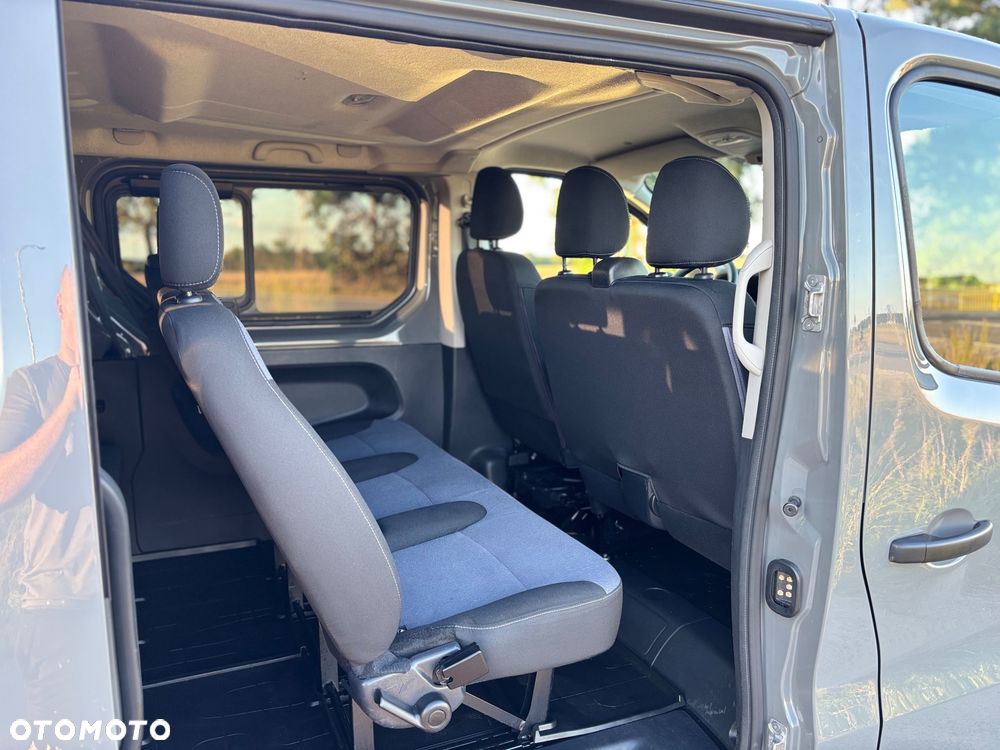 Opel Vivaro - 22