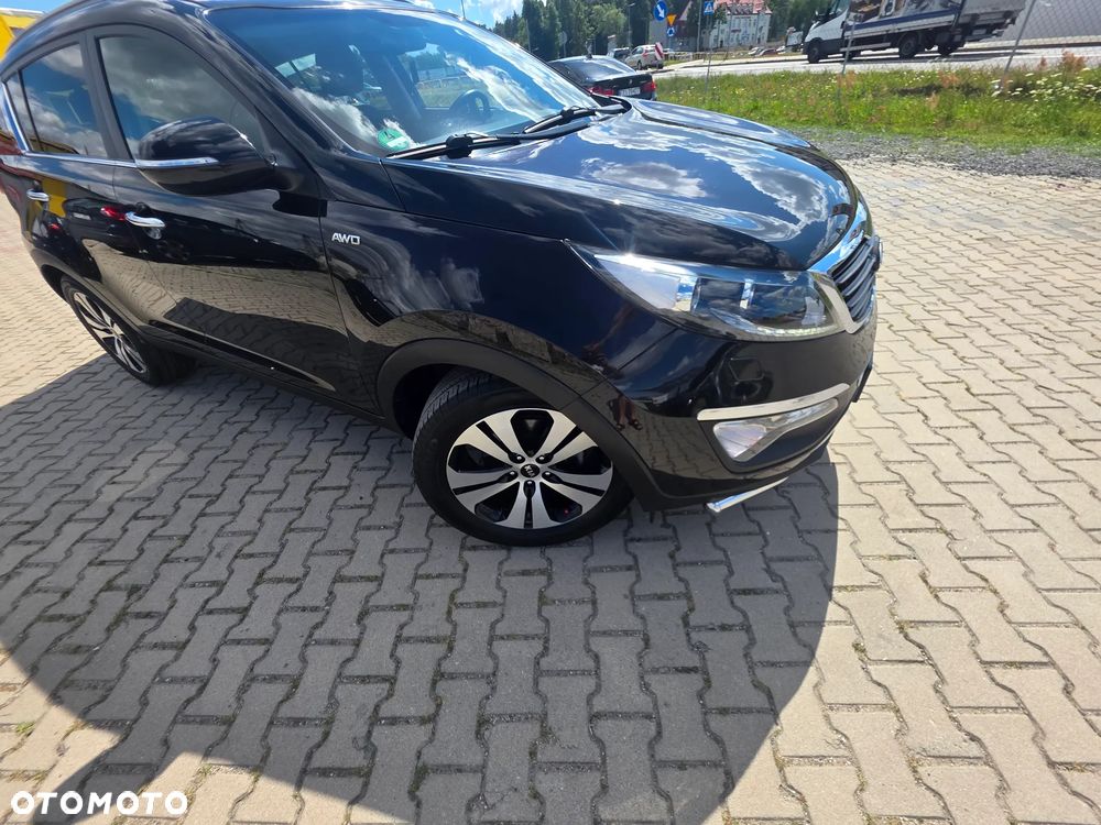 Kia Sportage 2.0 CRDI 4WD Automatik Dream-Team Edition - 8