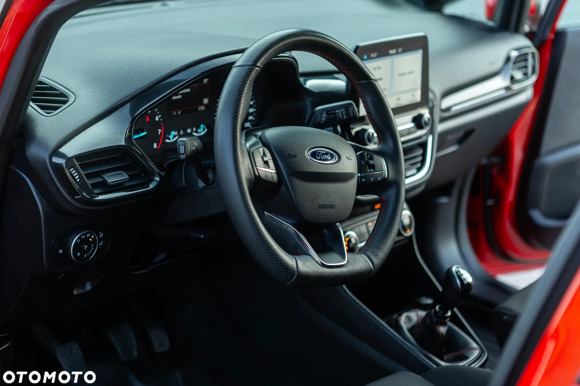 Ford Fiesta - 25