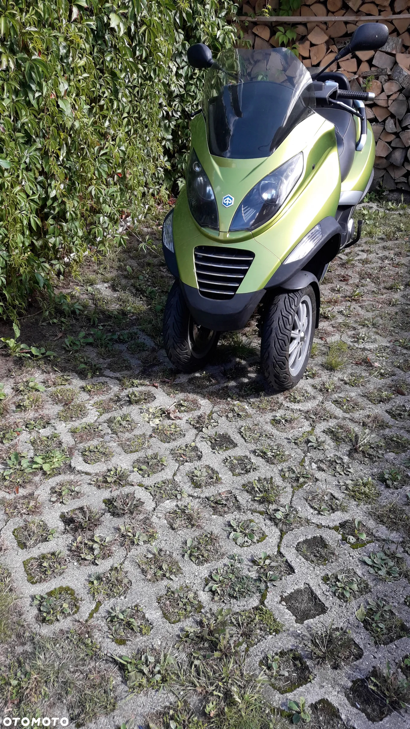 Piaggio MP-3 - 2