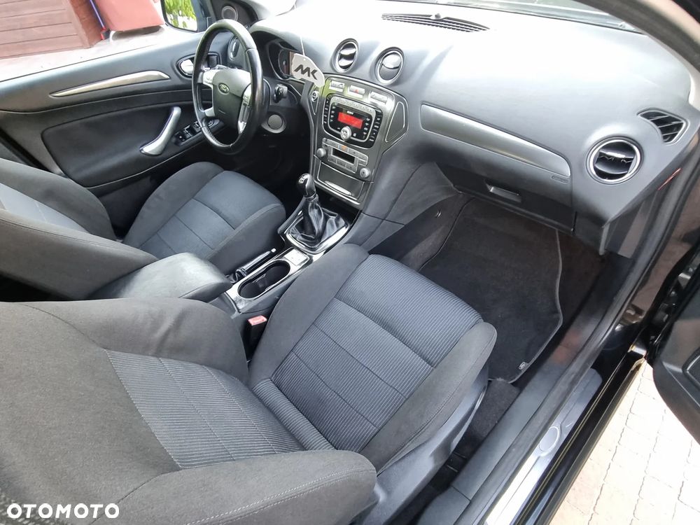 Ford Mondeo 2.0 Titanium X - 15