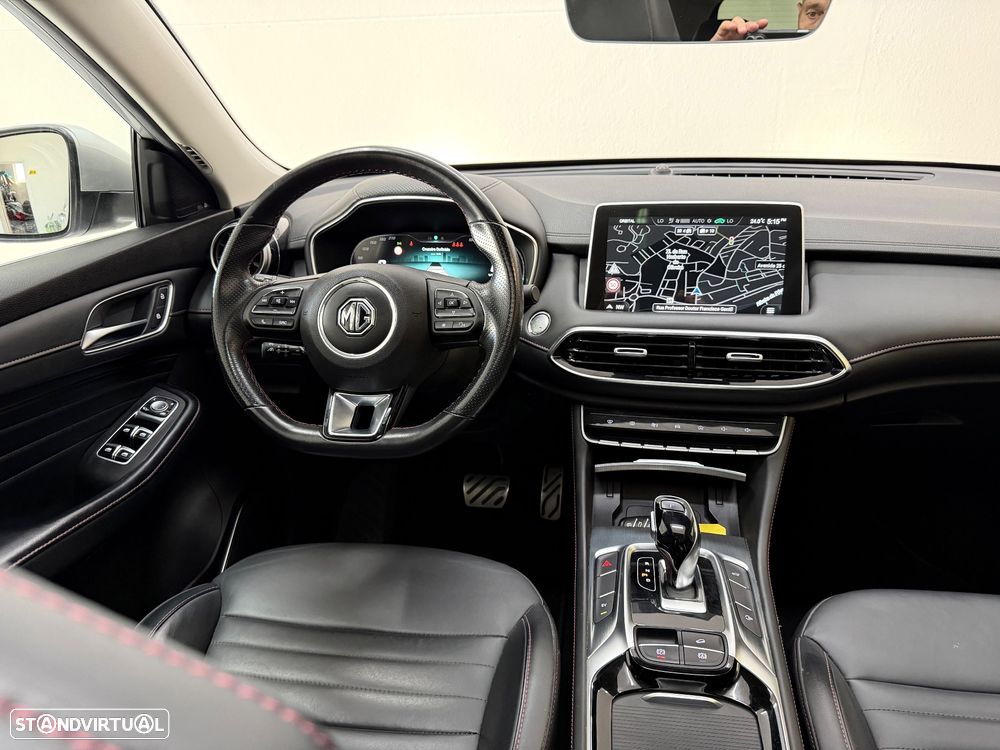 MG EHS 1.5 T-GDI Plug-in Hybrid Luxury - 19
