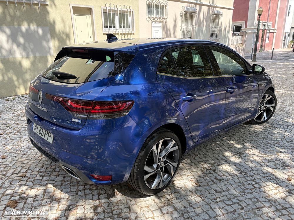 Renault Mégane - 5