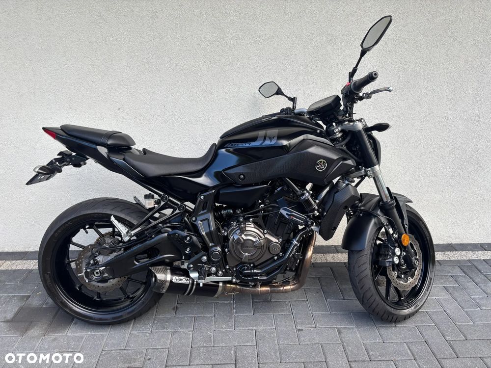 Yamaha MT - 7