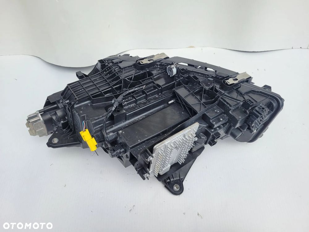 BMW U06 ACTIVE TOURER- LAMPA LAMPY PRZEDNIE PRZÓD - 11