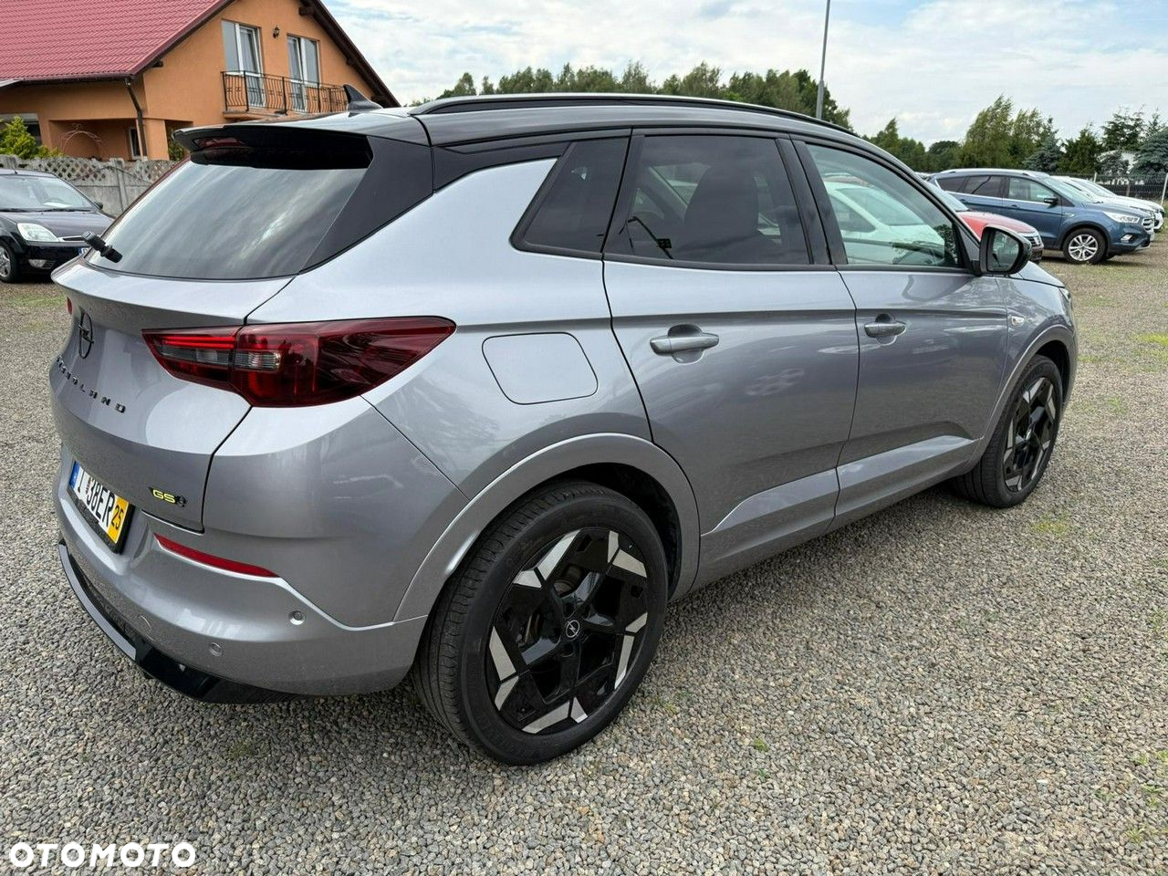 Opel Grandland X - 12