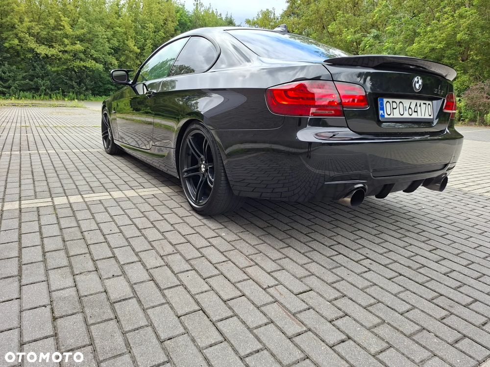 BMW Seria 3 335i M Sport Edition - 7