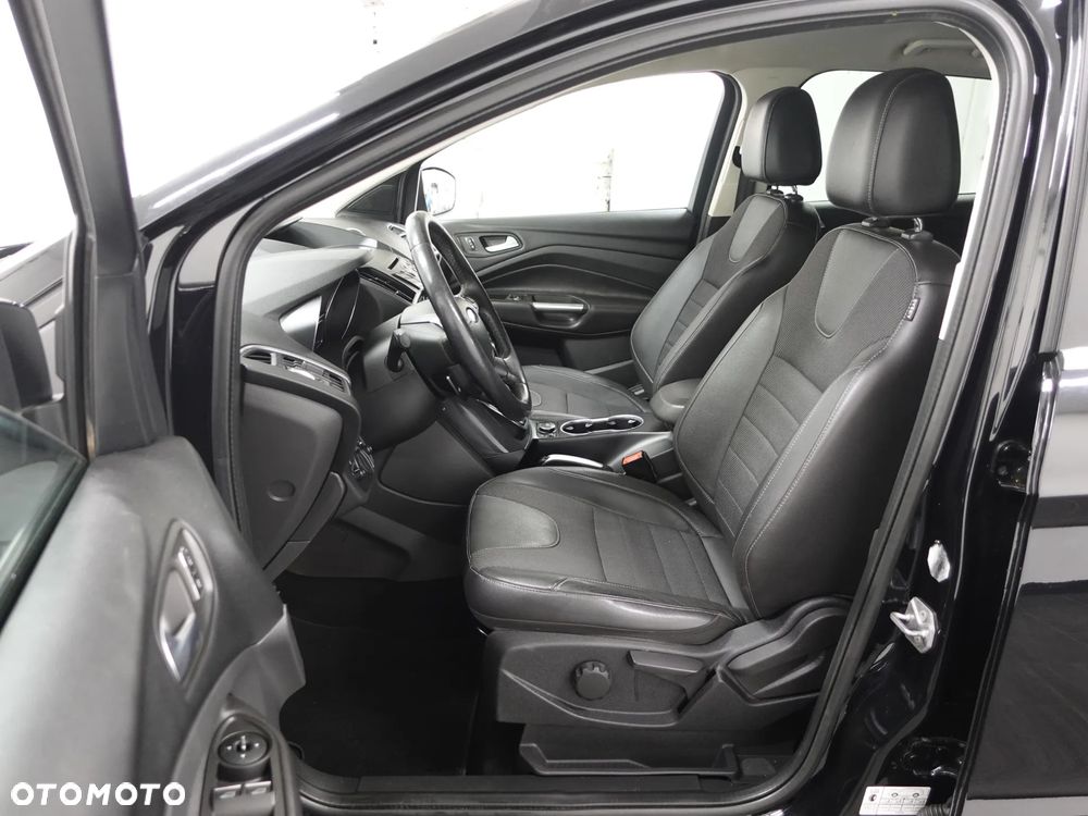 Ford Kuga 2.0 TDCi 4WD Titanium - 19