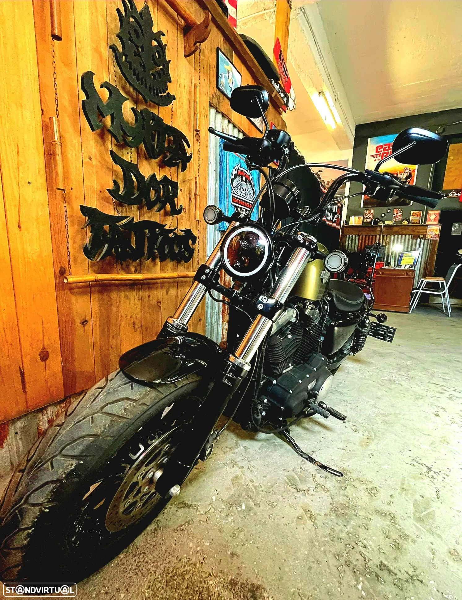 Harley-Davidson XL - 6