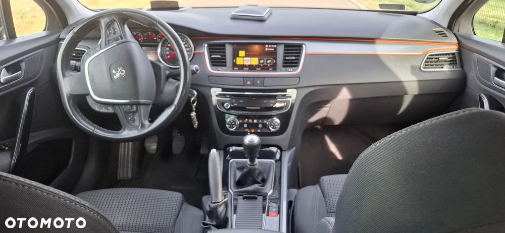 Peugeot 508 2.0 BlueHDi Active S&S - 16