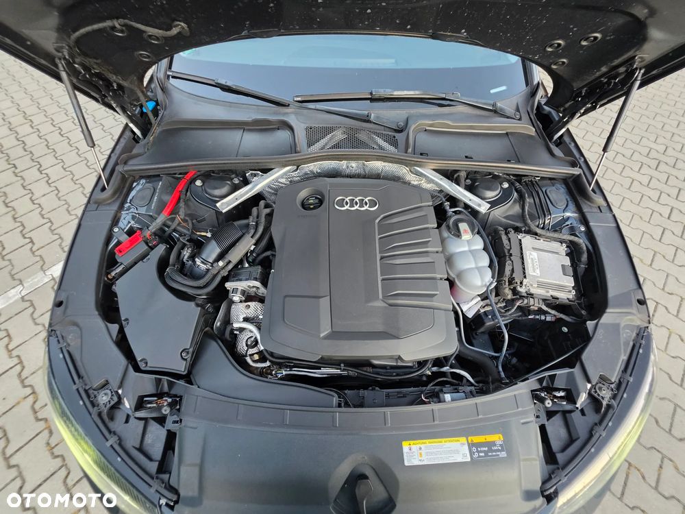 Audi A4 Limousine - 33