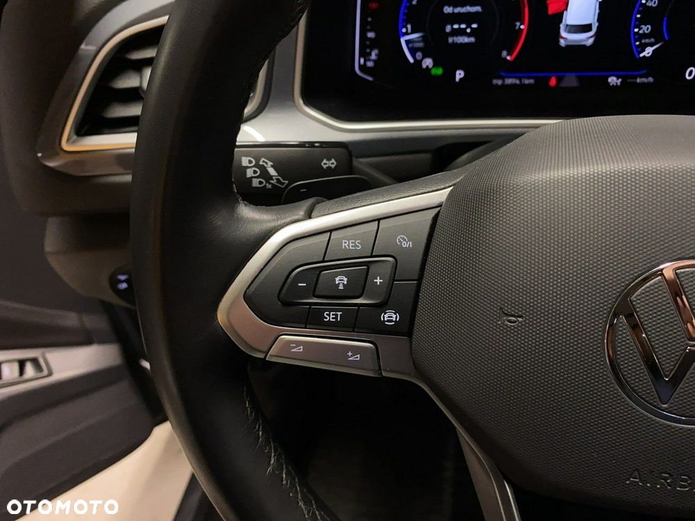 Volkswagen T-Roc - 21