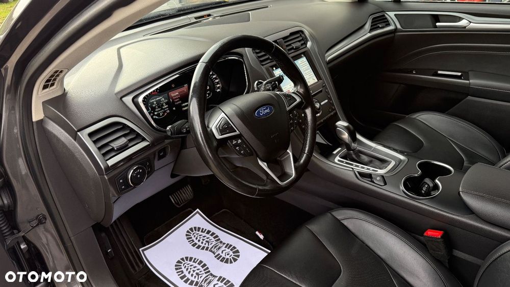 Ford Mondeo - 17