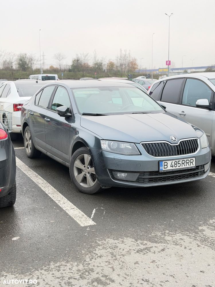 Skoda Octavia 2.0 TDI STYLE - 3