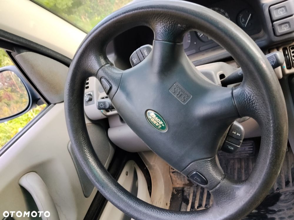 Land Rover Freelander 2.0 D - 11
