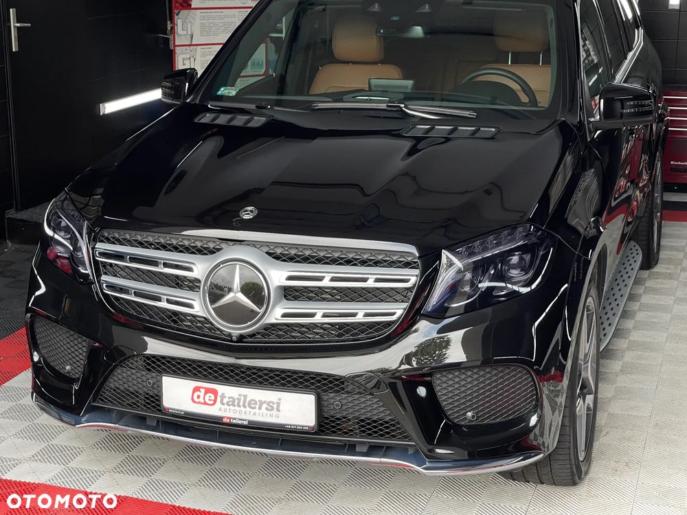 Mercedes-Benz GLS - 7